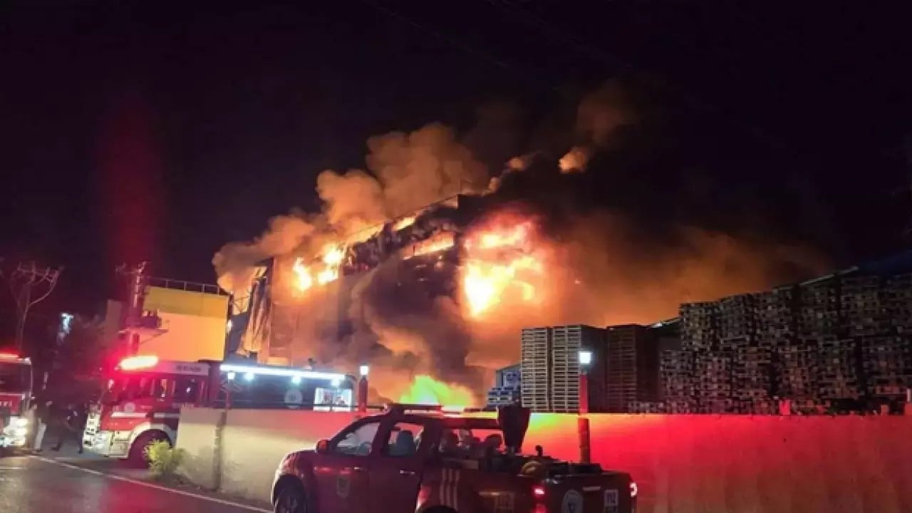 Kozmetik devi 21 yıllık dev şirket iflas etti: Fabrikası kül olmuştu, borç yükü arttı!