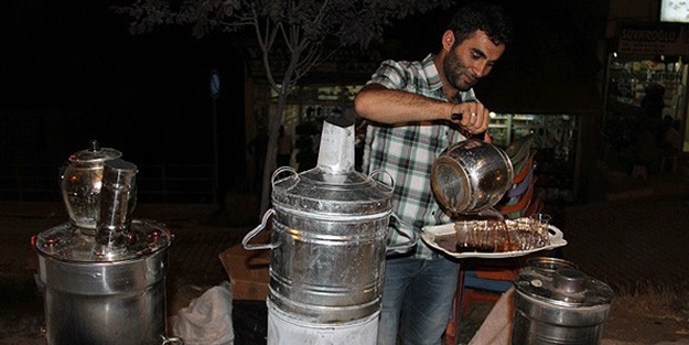 KPSS mağduru çaycılık yapıyor