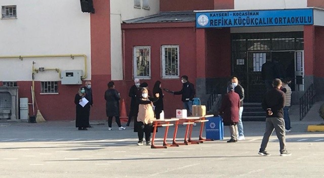 KPSS Ortaöğretim tedbirlerle yapıldı