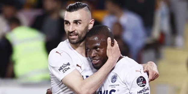 Kral 12 yıl sonra Fenerbahçe'den çıktı