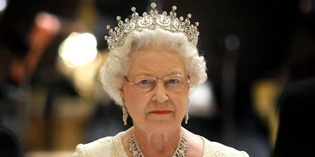 Kraliçe Elizabeth koronavirüs aşısı oldu