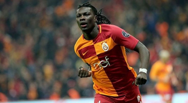 Kralların kralı Gomis!