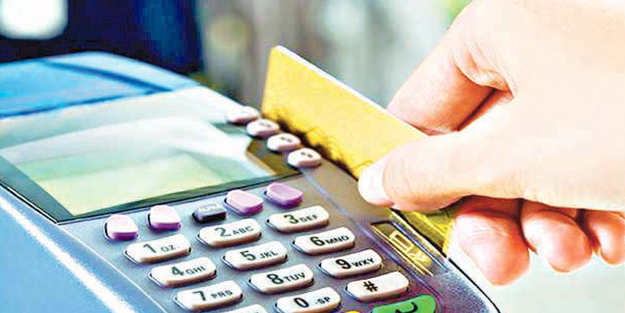 Kredi kartı ile altı ayda 380 milyar TL harcandı