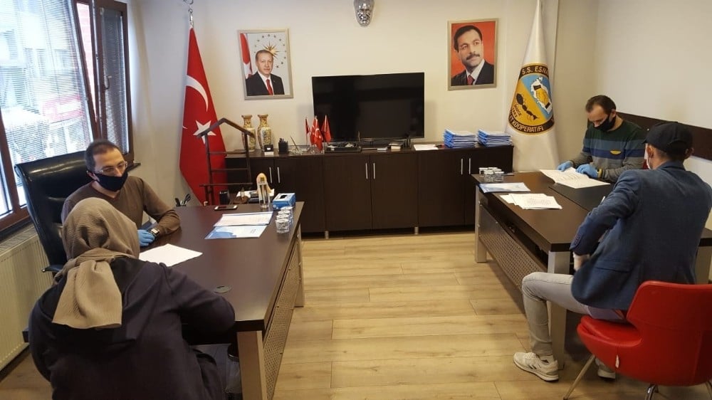 Kredileri bayrama yetiştirmek için hafta sonu da çalışıyorlar 