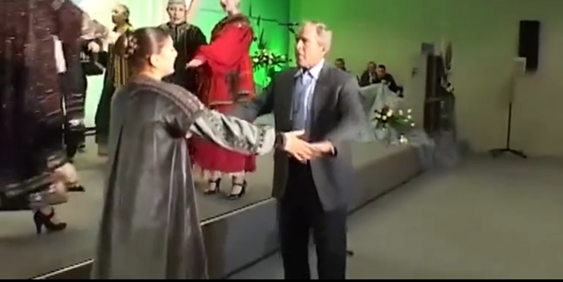 Kremlin yayınladı! Putin ve Bush'un 20 yıllık görüntüleri