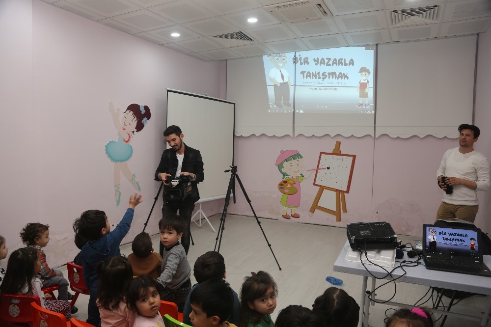 Kreş öğrencileri ’gazetecilik’ mesleği ile tanıştı 