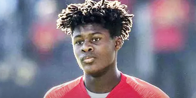 Kritik açıklamayı yaptı: Sürpriz orta saha geliyor... Teklifi olay oldu