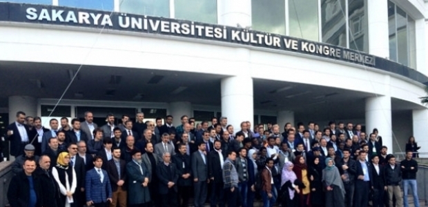 Kritik ve Analitik Düşünme sempozyumu