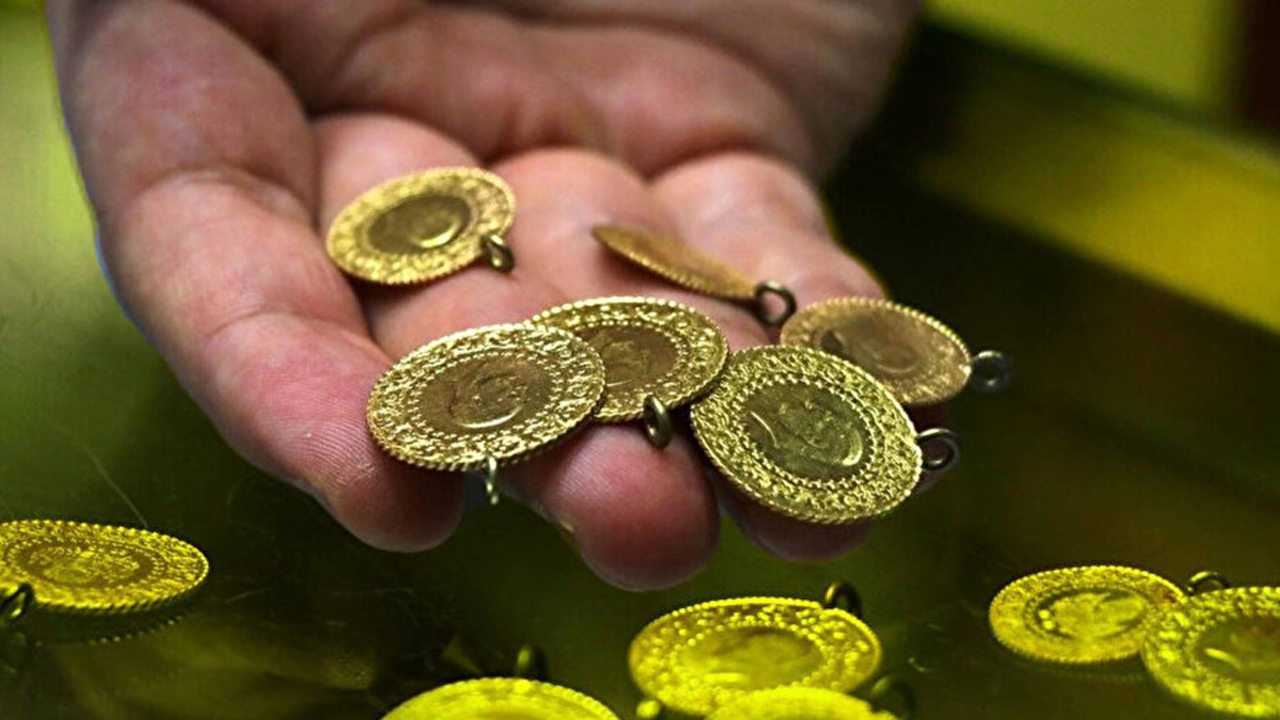 Kritik veriler açıklanınca altın rekor üstüne rekor kırdı!