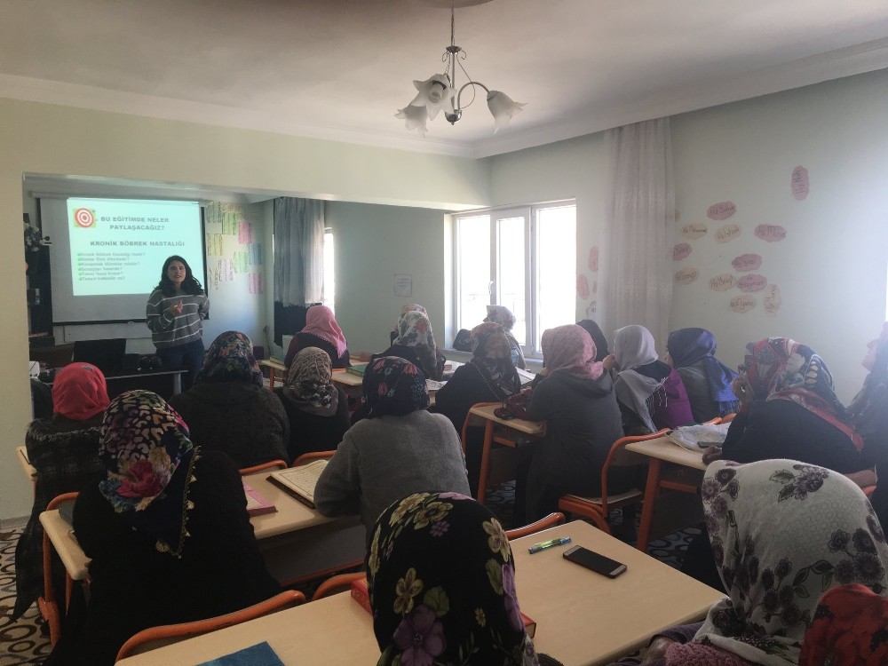 Kronik böbrek hastalığı konusunda eğitim verildi 