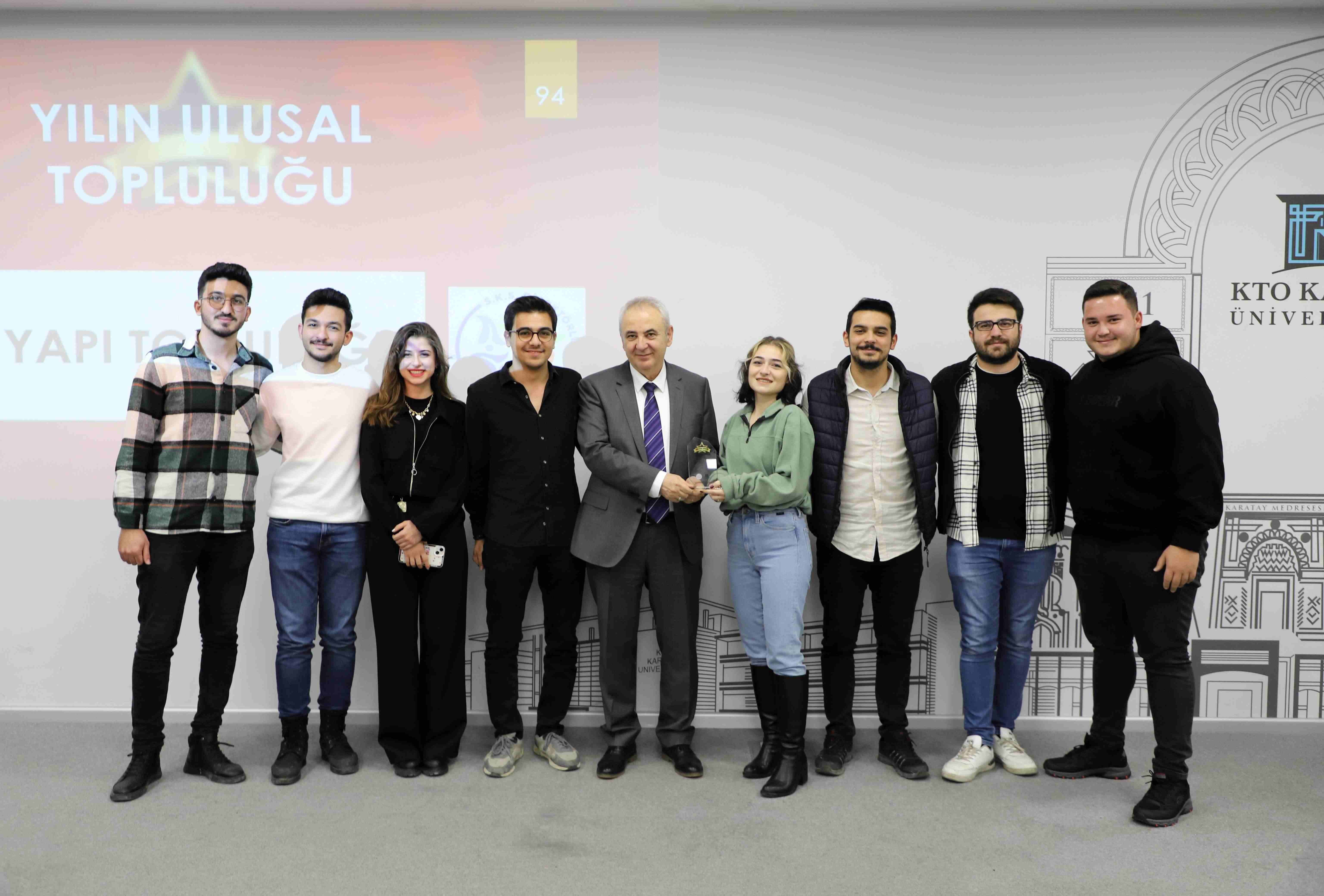KTO Karatay'ın parlayan yıldızı öğrenci toplulukları ödüllendirildi