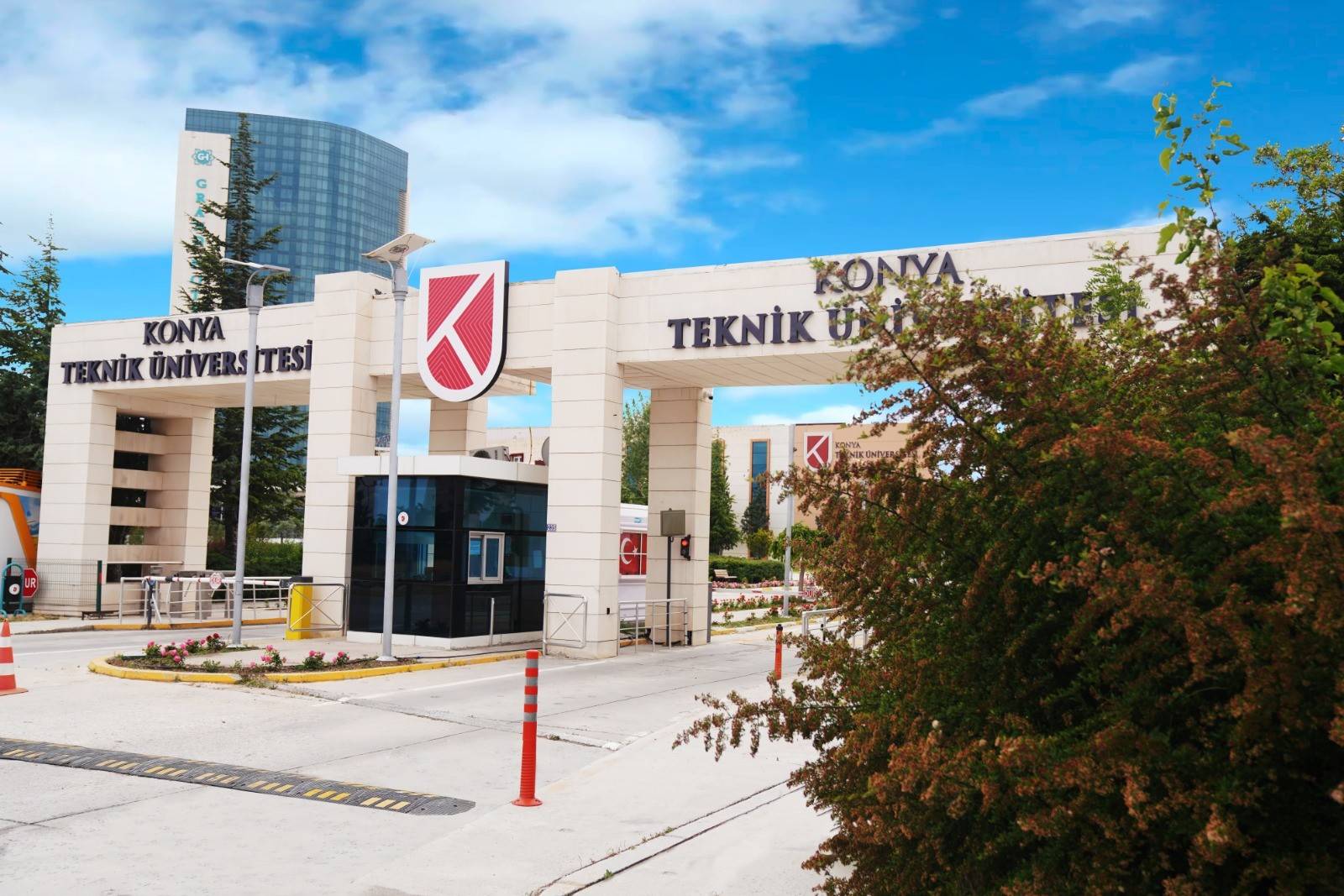 KTÜN öğretim elemanı alıyor