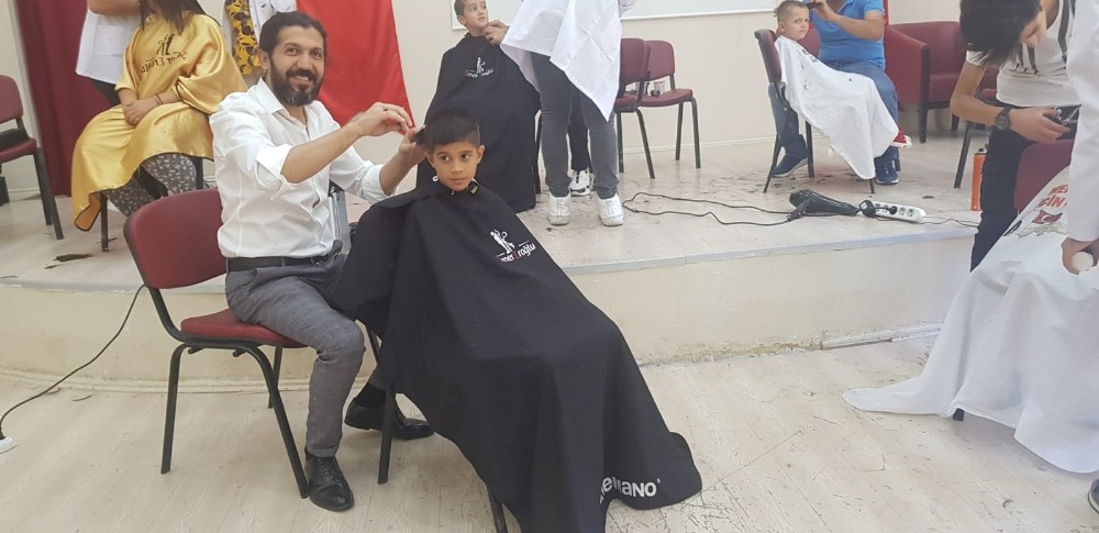 Kuaförlerden örnek davranış 