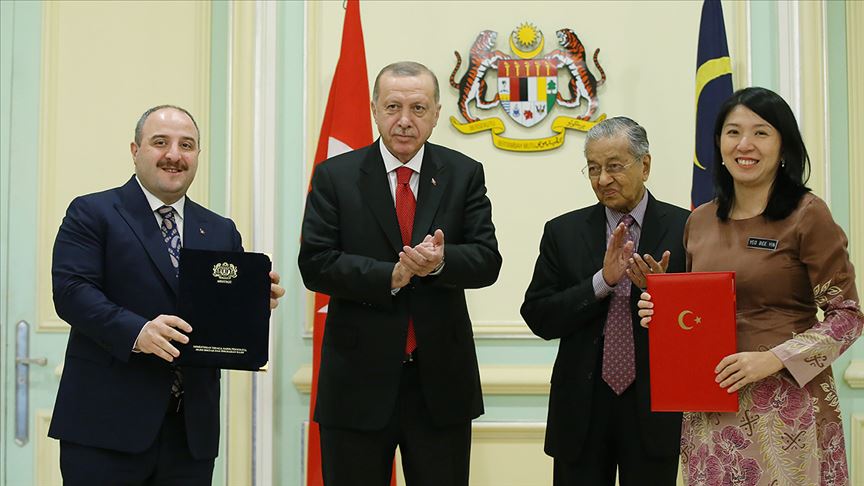 Kuala Lumpur Zirvesi'ne savunma ve teknoloji iş birlikleri damga vurdu