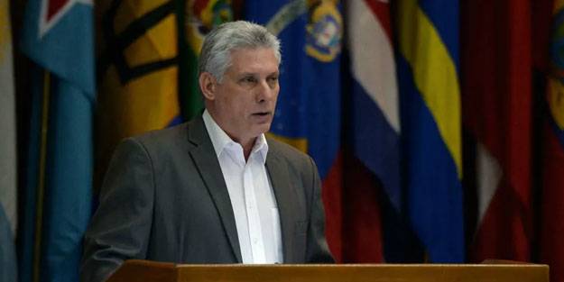 Küba Devlet Başkanı 'sokağa çıkın' çağrısı yaptı