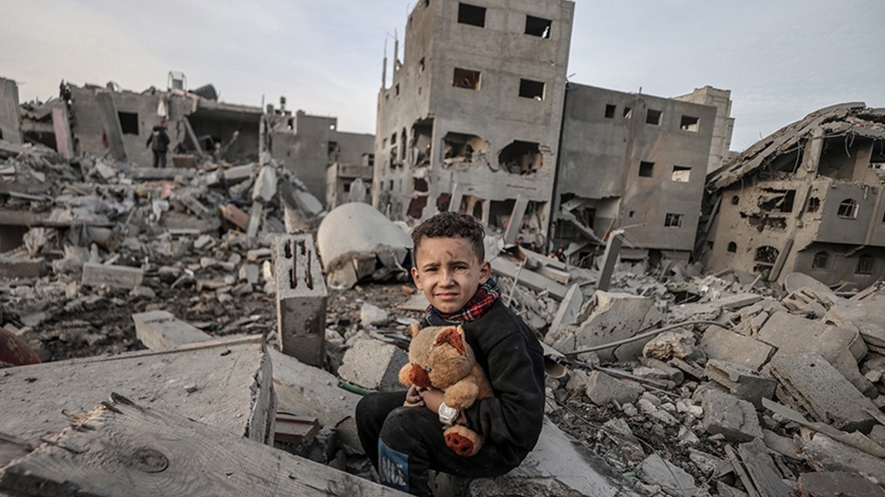 Küba, katil İsrail'e açılan soykırım davasına "müdahillik" talebinde bulundu