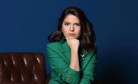 Kübra Par şaşkına çevirdi! Biraz yavaş dön hanım abla