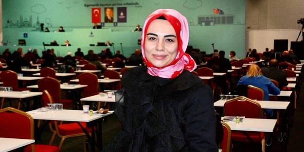 Kübranur Uslu anlattı! CHP'li Ekrem İmamoğlu'nun peşkeş çekmek istediği Merter'deki otoparkın hikayesi...