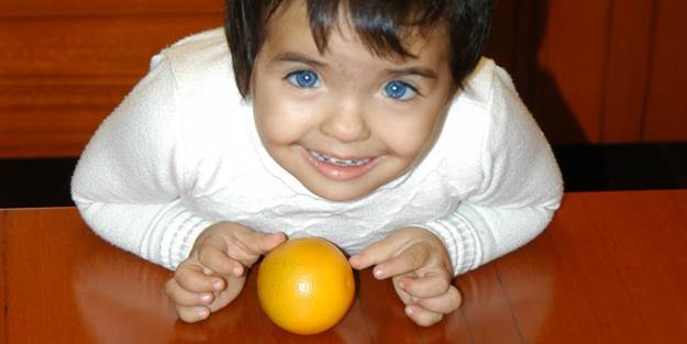 Küçük Büşra'ya Cumhurbaşkanı'ndan işitme cihazı