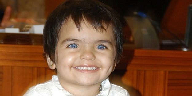 Küçük Büşra'ya Erdoğan'dan işitme cihazı