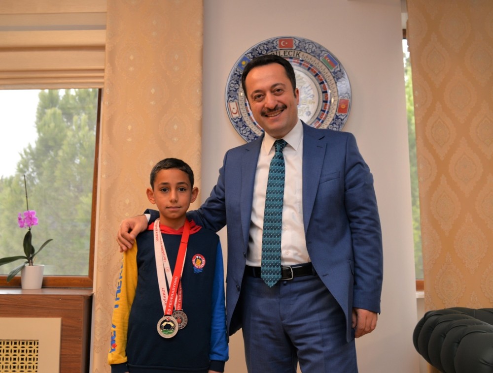 Küçük Şahin, Bilecik’i Türkiye Şampiyonası’nda temsil edecek 