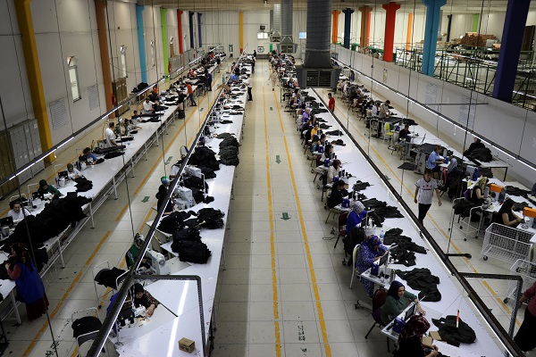 Küçük yaşta çalışmaya başladı kendi işinin patronu oldu