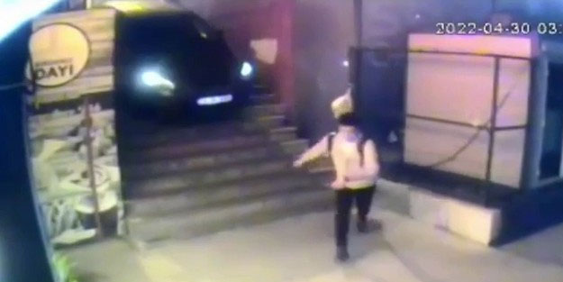 Küçükçekmece'de ağızları açık bırakan olay