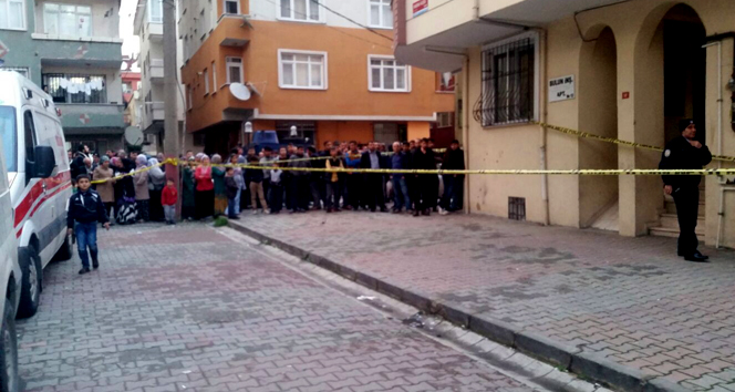 Küçükçekmece'de baba dehşeti!