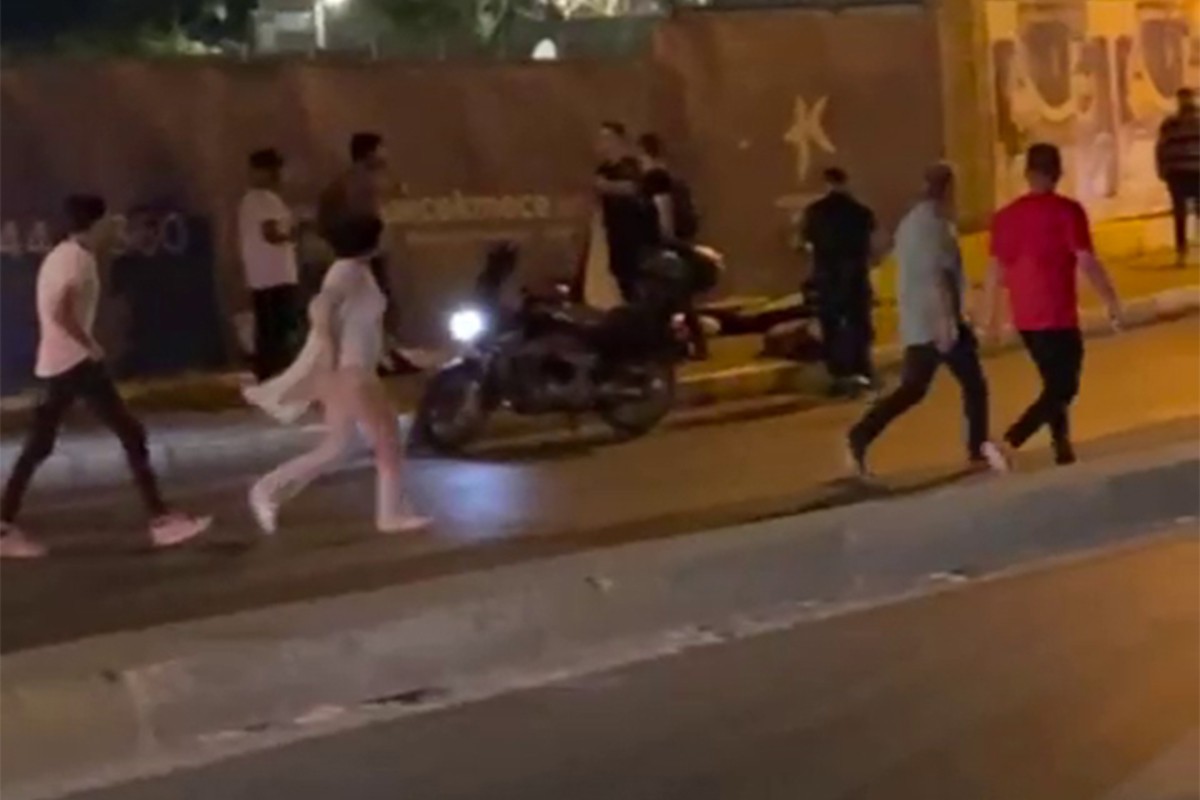 Küçükçekmece'de silahlı kavga: 3 yaralı