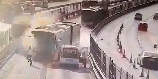 Küçükçekmece'deki metrobüs kazasında yeni gelişme!