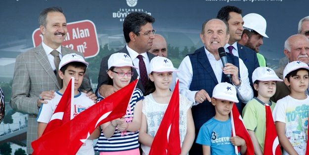 Küçükçekmece'de 2 önemli eserin temeli atıldı