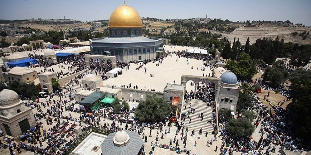 "Kudüs işgal altındayken ben nasıl gülebilirim ki"