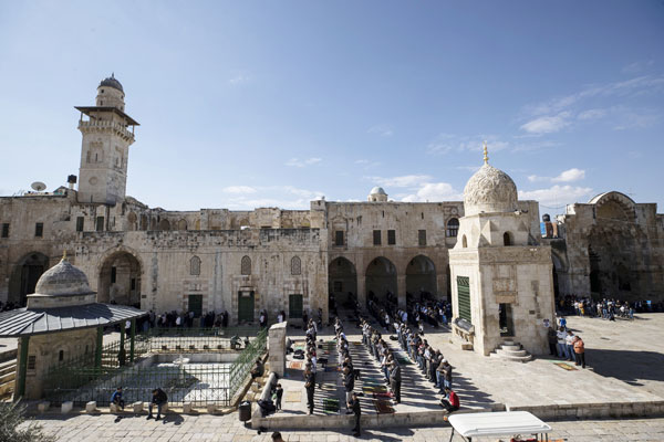 Kudüs'te cuma namazı