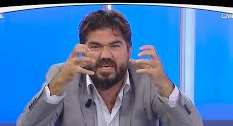 Küfürbaz Rasim Ozan'dan bir tuhaf çıkış daha! Gündeme gelmek için her haltı yiyor