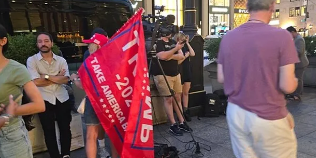 Kulağından vurulan Trump’ın destekçileri New York’ta toplanıyor