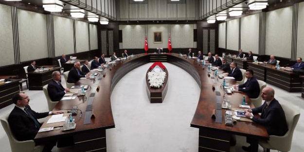 Kulisleri hareketlendiren iddia: Kabine'de değişiklik olacak