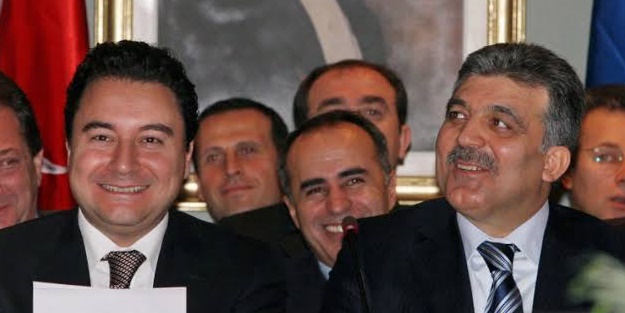 Kulisleri sallayan iddia! Gül ve Babacan vaz mı geçti?