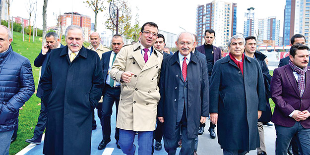 Külliye yalanı ellerinde patladı! CHP’de Bizans Oyunları