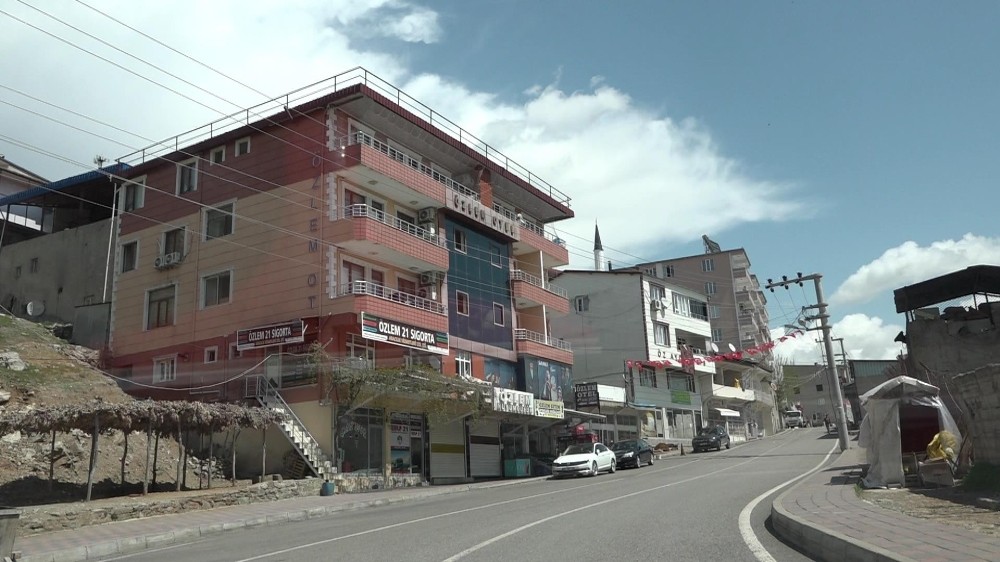 Kulp sokağa çıkma kısıtlamasına uydu 
