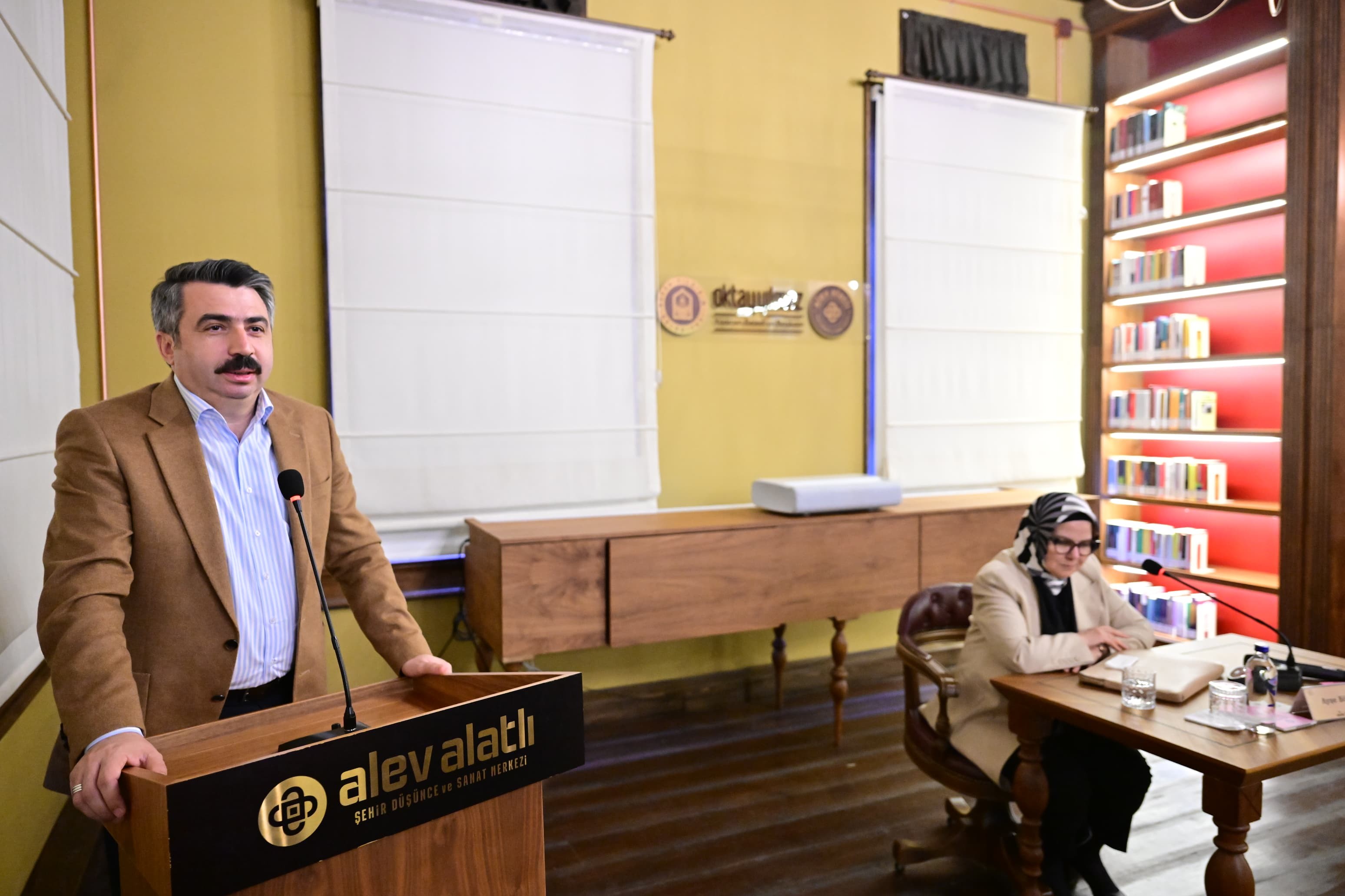 Kültür politikaları Yıldırım'da masaya yatırıldı