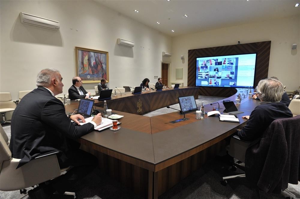 Kültür ve Turizm Bakanı Ersoy, İl Kültür ve Turizm Müdürleriyle telekonferans sistemi ile görüştü 