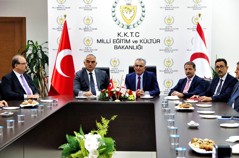 Kültür ve Turizm Bakanı Ersoy, KKTC Milli Eğitim ve Kültür Bakanlığı Çavuşoğlu ile görüştü 