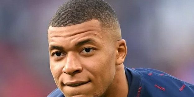 Kulübün anahtarını da verseydiniz bari!