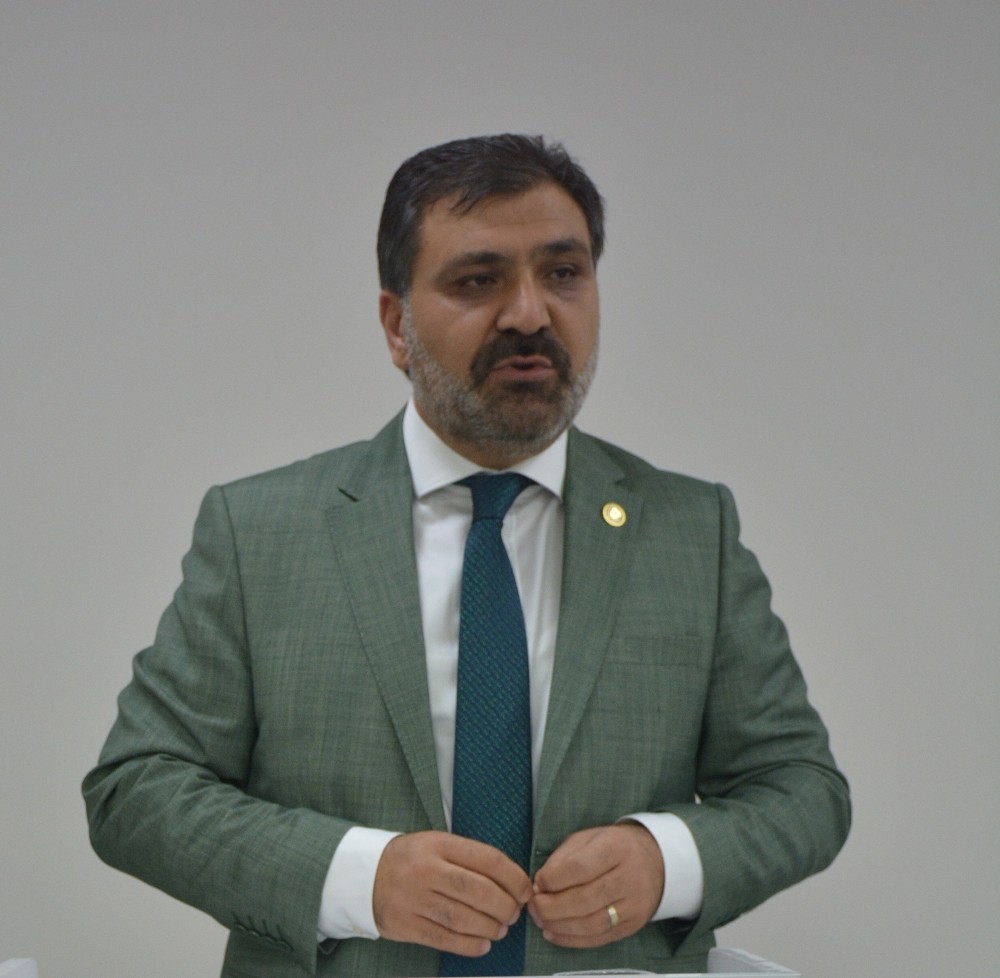 Kuluöztürk: Sağlık çalışanlarının problemlerinin çözümünü bekliyoruz