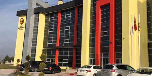 Kulüp binasına saldırı sonrası açıklama geldi!