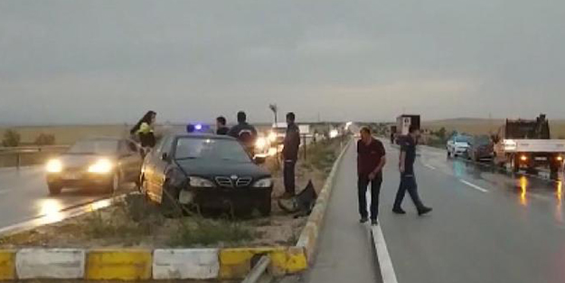 Kum fırtınasıyla nedeniyle zincirleme kaza