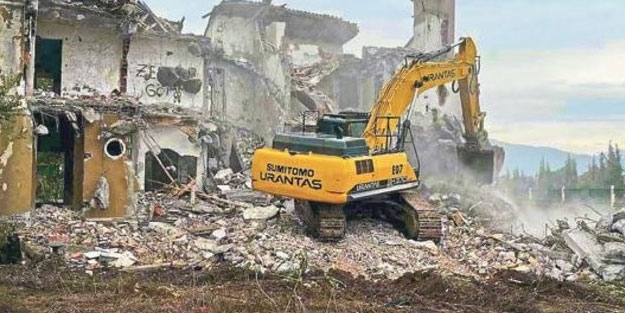 Kumarhaneler kralının arazisine rezidans yatırımı! Tinerci mekanı olmuştu yıkıldı