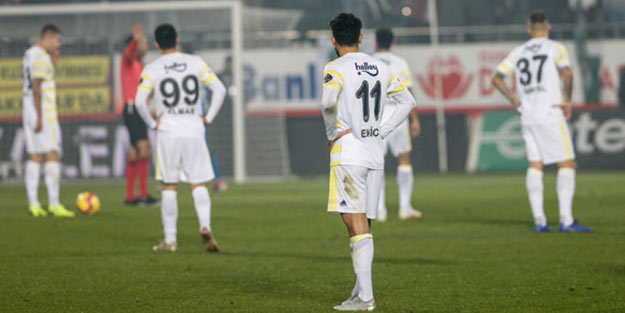 Küme düşme hattında bulunan Fenerbahçe'de büyük hayal kırıklığı