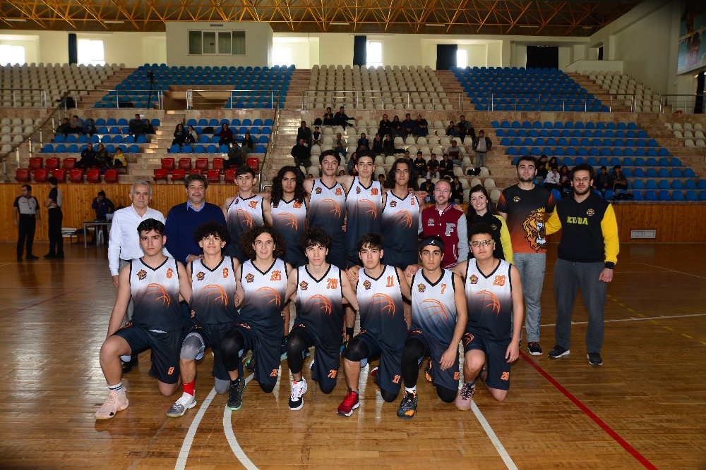 Kumluca Basketbol Kulübü Antalya şampiyonu oldu 