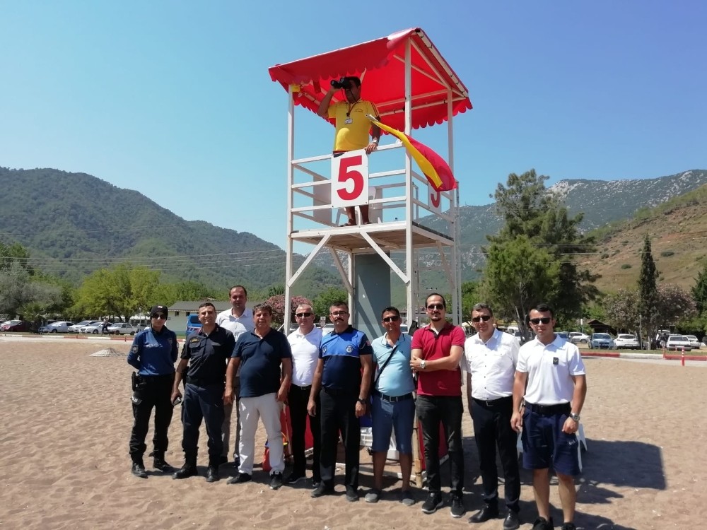 Kumluca’da yüzme alanları denetlendi 